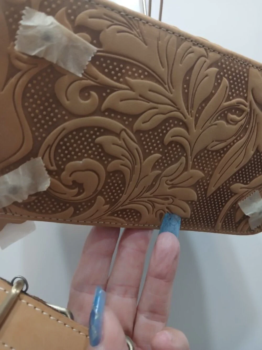 Italy Retro Noble Leather Satchel - Picture 3 of 9
